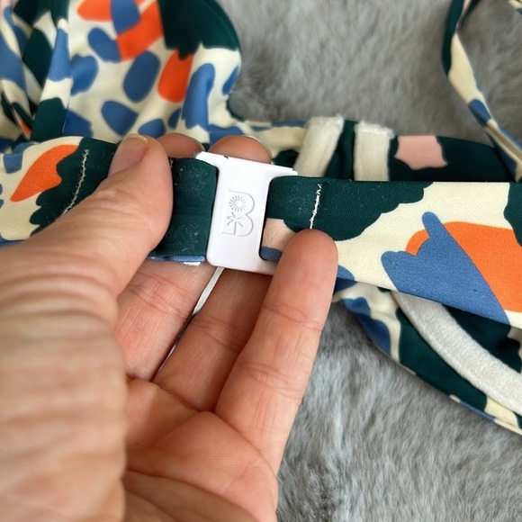 Blackbough Candy Rocks Bikini top size L - Picture 9 of 10